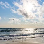 Strandliebe In Scharbeutz, 150M Zum Strand! Sonnenbalkon, Ruhig Gelegen, Kostenfreier Parkplatz, Fahrstuhl שרבאוץ