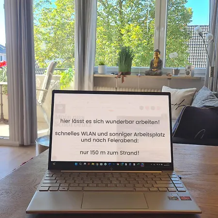 Strandliebe In Scharbeutz, Stilvolle Ferienwohnung, 150m Zum Strand! Sonnenbalkon, Ruhig Gelegen, Kostenfreier Parkplatz, Fahrstuhl Scharbeutz