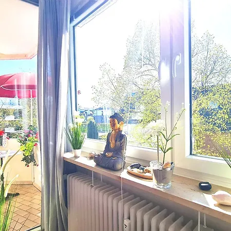 Strandliebe In Scharbeutz, 150m Zum Strand! Sonnenbalkon, Ruhig Gelegen, Kostenfreier Parkplatz, Fahrstuhl Scharbeutz